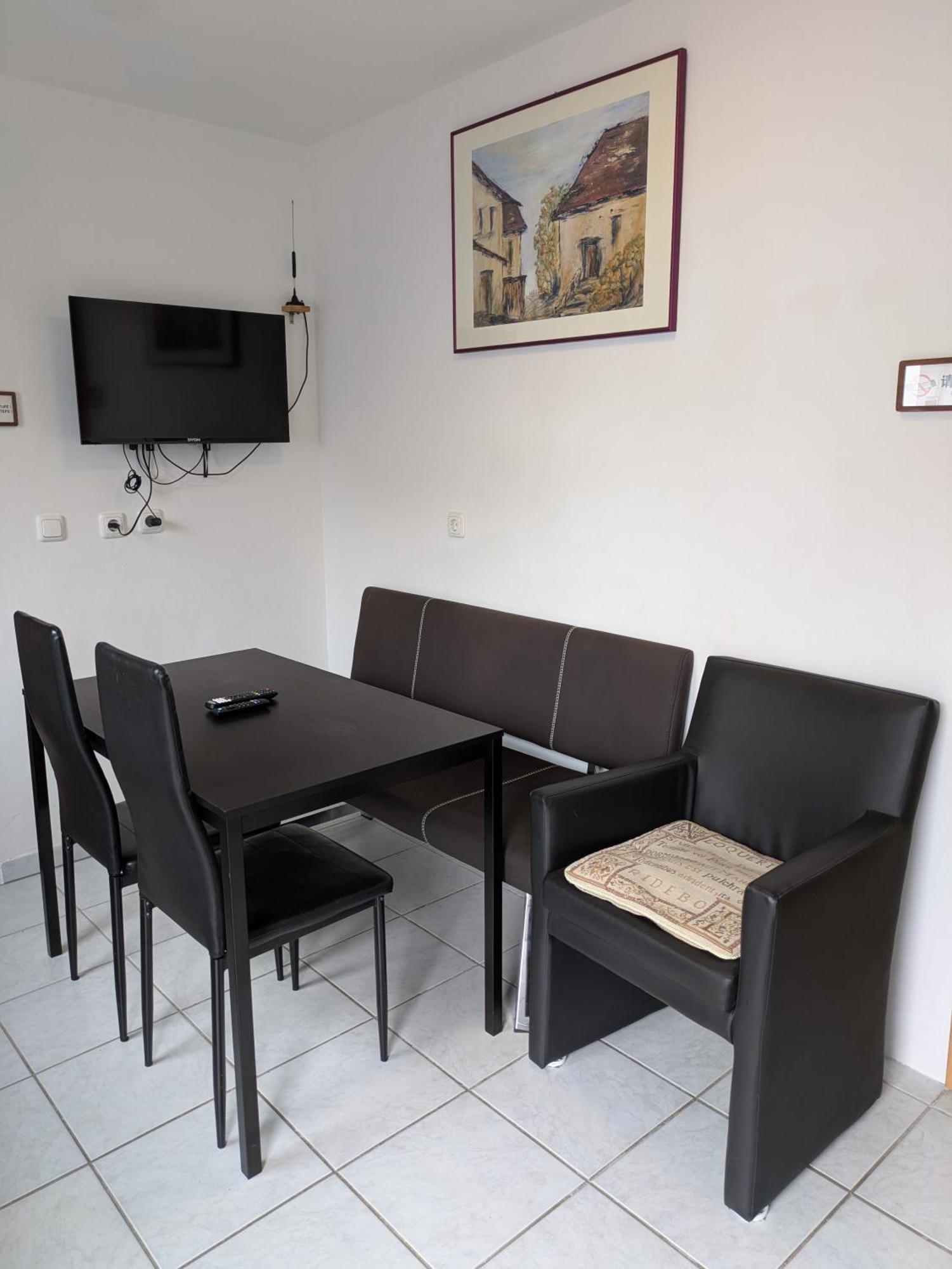 J10, Playmobil Funpark Nürnberg Apartment Zirndorf